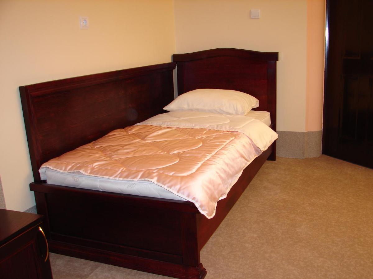 Hotel Vila Mitic Luxx Spa Centar Leskovac Szoba fotó
